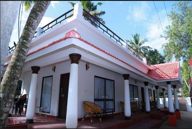 Marari Beach Clleetus Homestay Марарікулем Екстер'єр фото